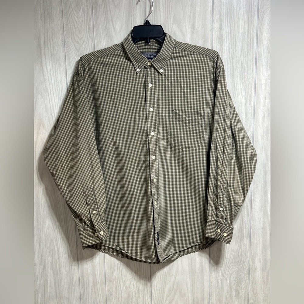 American Eagle Men’s Long Sleeve Button Up Shirt Size Large
